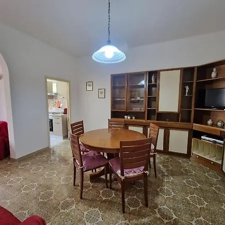 La Casa Di Bruna - Ombrellone, Wi-fi, Aria Condizionata Apartment